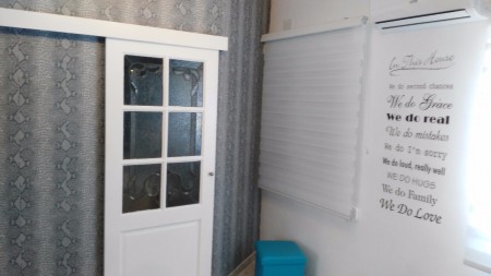 Slaapkamer met ensuite badkamer